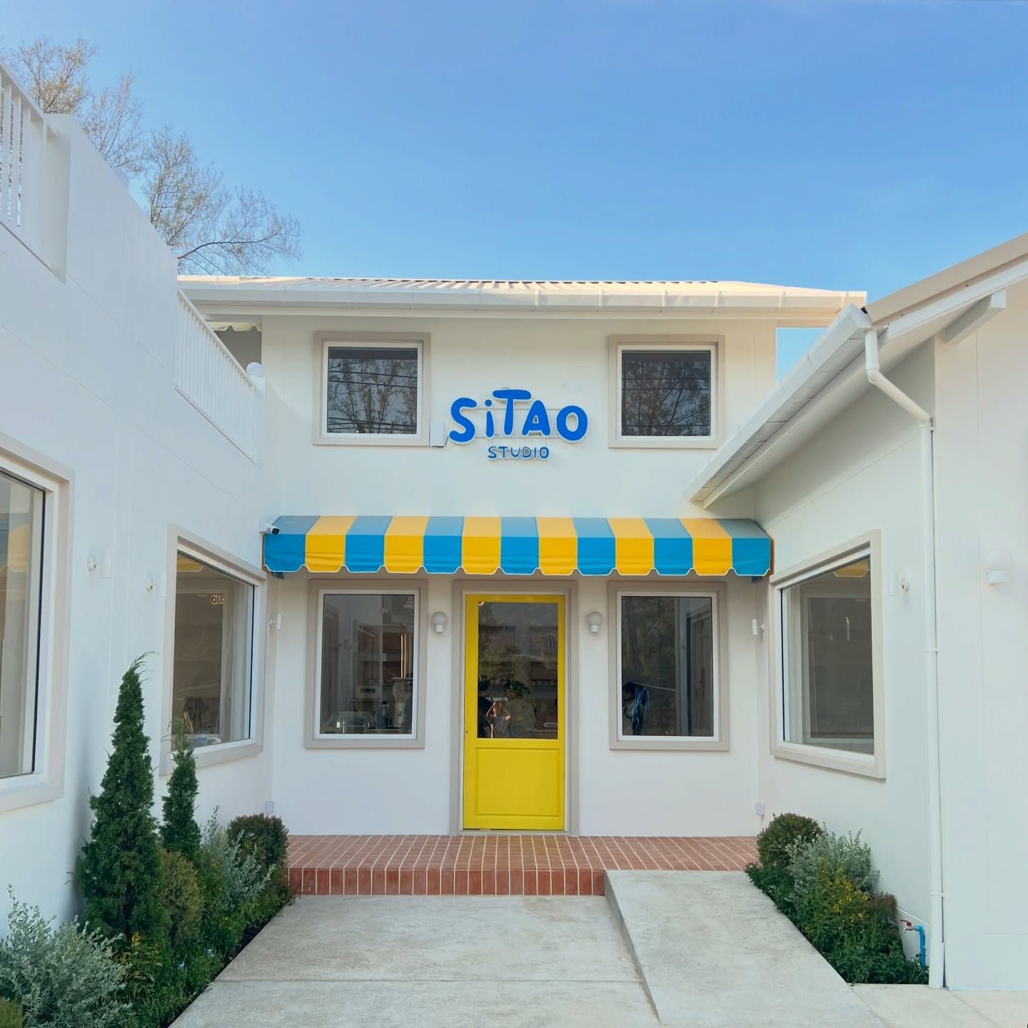 Listing cover image