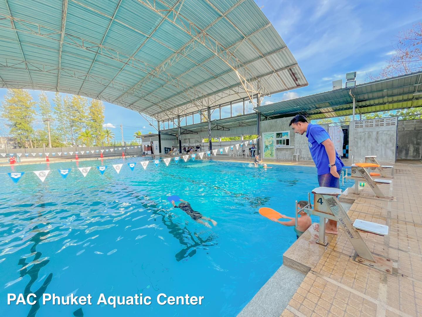 https://www.facebook.com/phuketaquaticcenter