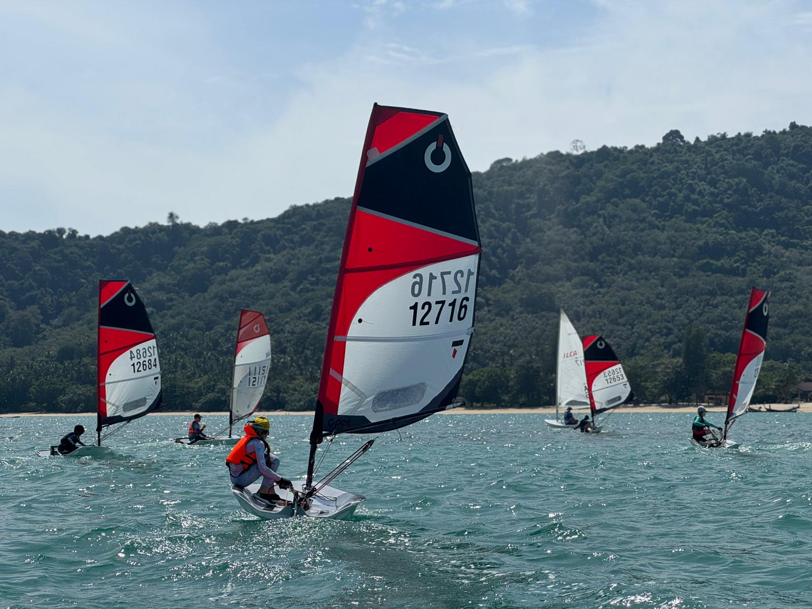 Seahorse Sailing Phuket